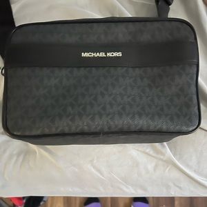 Michael Kors Cross body bag